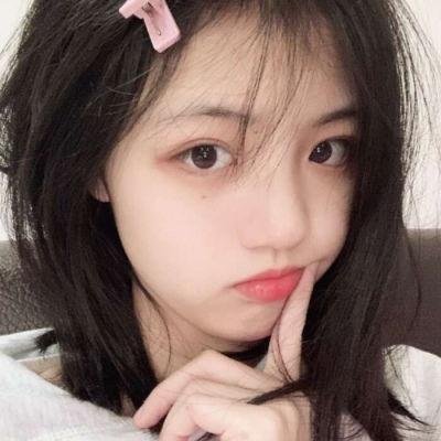 隔壁墓园的男孩